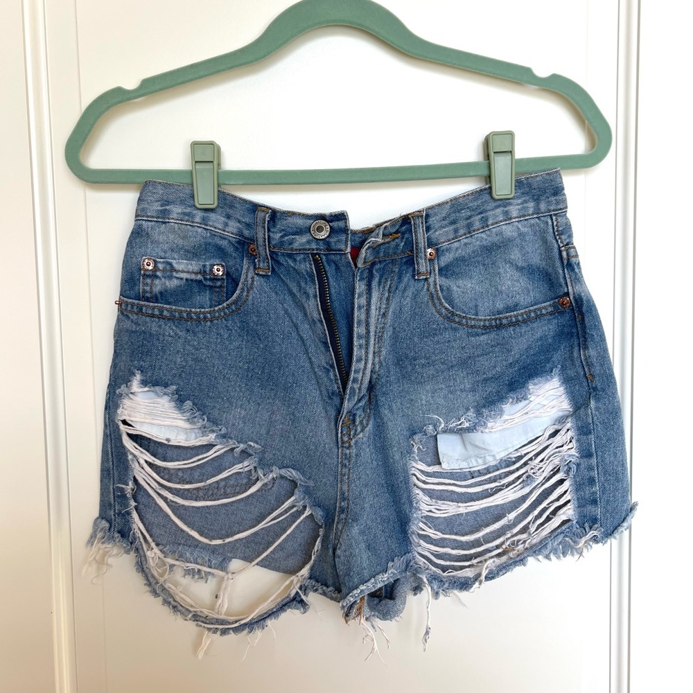 Signature8 blue high-waisted ripped shorts, good condition, size small!